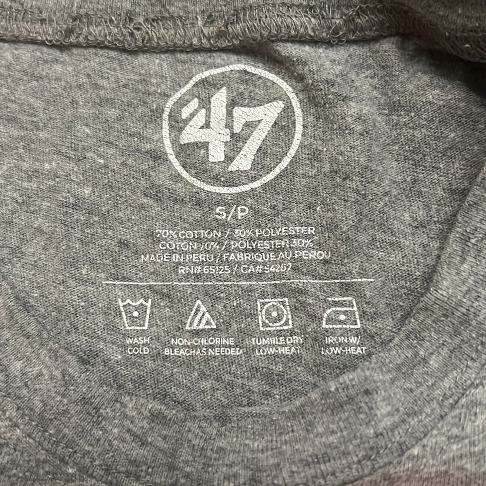 New England Patriots T shirt - Picture 3 of 3
